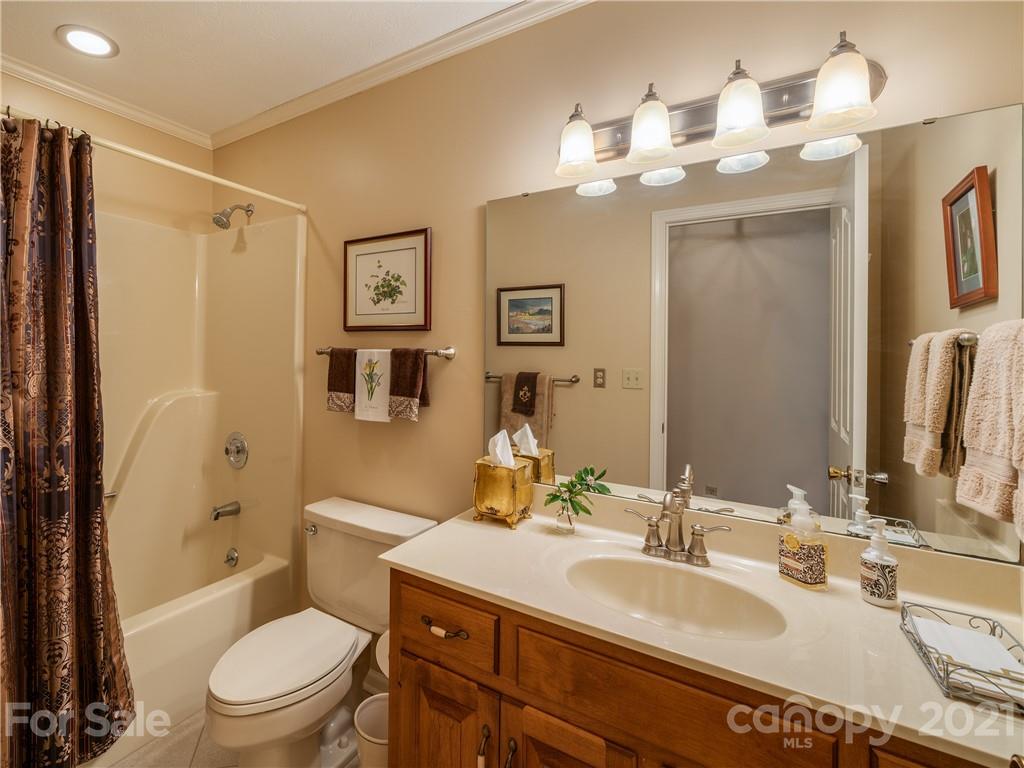 15 Legendary Road Hendersonville, NC 28739 - Photo 31 of 37 Gallery Image 31