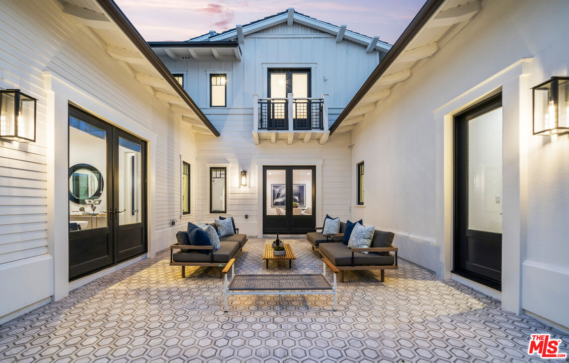 57 Chandler Ranch Road Lomita, CA 90717 - Photo 4 of 65 Gallery Image 4