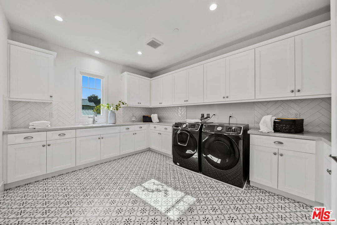 57 Chandler Ranch Road Lomita, CA 90717 - Photo 48 of 65 Gallery Image 48