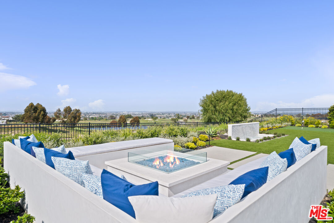 57 Chandler Ranch Road Lomita, CA 90717 - Photo 56 of 65 Gallery Image 56