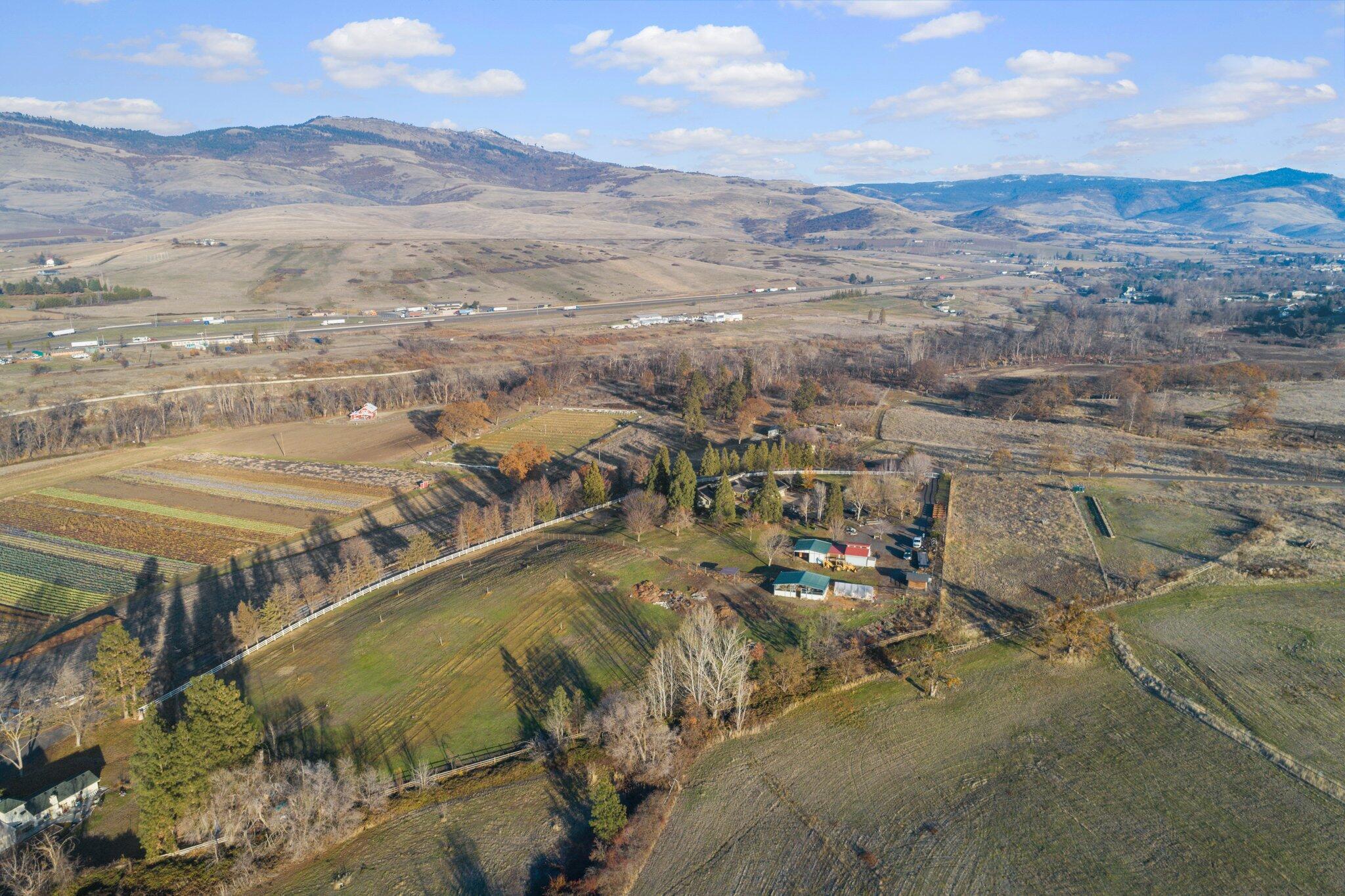 1501 Jackson Road Ashland, OR 97520 - Photo 56 of 61 57-web-or-mls-DJI_0053