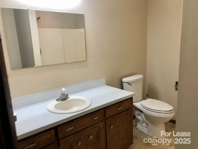 $1,000 | 208 Sunny Hill Drive, Lincolnton, NC 28092