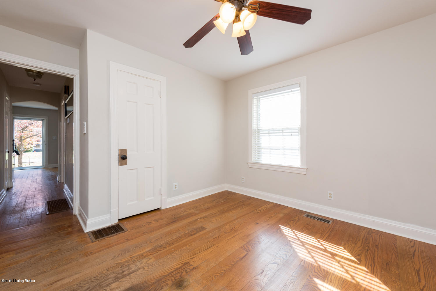 4019 Hillsboro Road Louisville, KY 40207 - Photo 19 of 37 4019 Hillsboro (19 of 37)