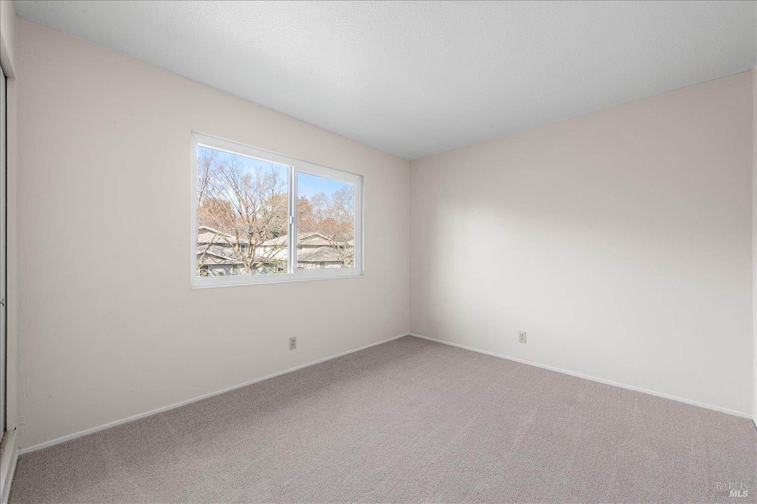 130 Del Rio Circle, Unit 2 Vacaville, CA 95687 - Photo 15 of 33