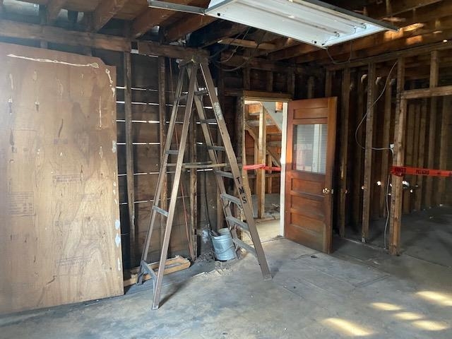 505 Goebel Street Berlin, NH 03570 - Photo 8 of 12