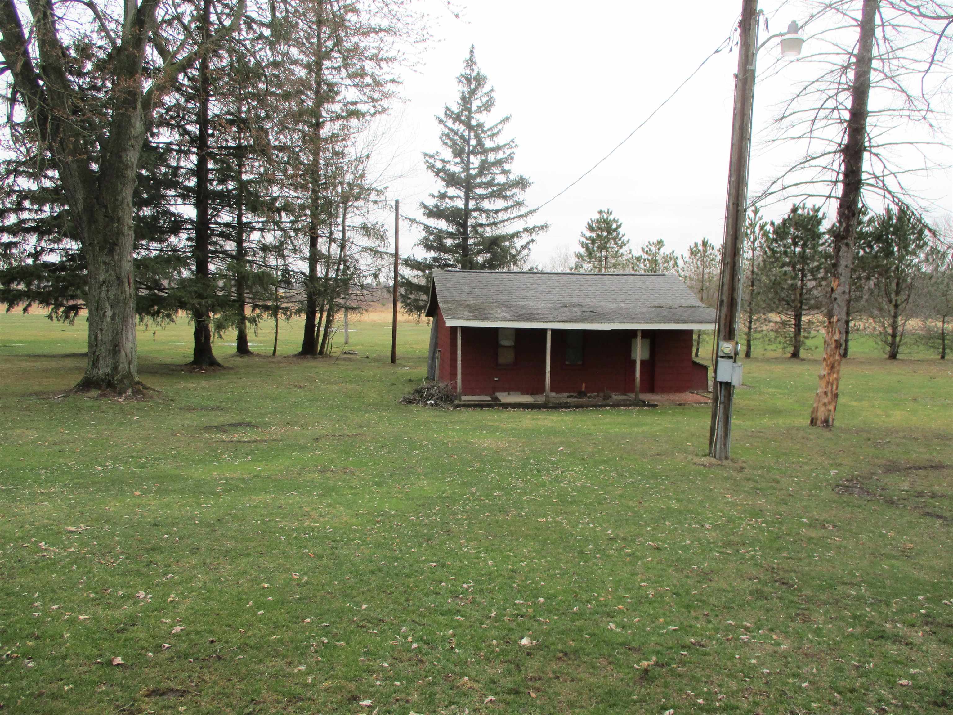 11191 Lansing Road Durand, MI 48429 - Photo 41 of 51 50104972-40.JPG