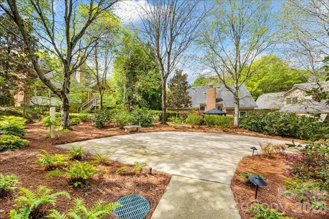 $820,000 | 10401 Newberry Park Lane, Charlotte, NC 28277