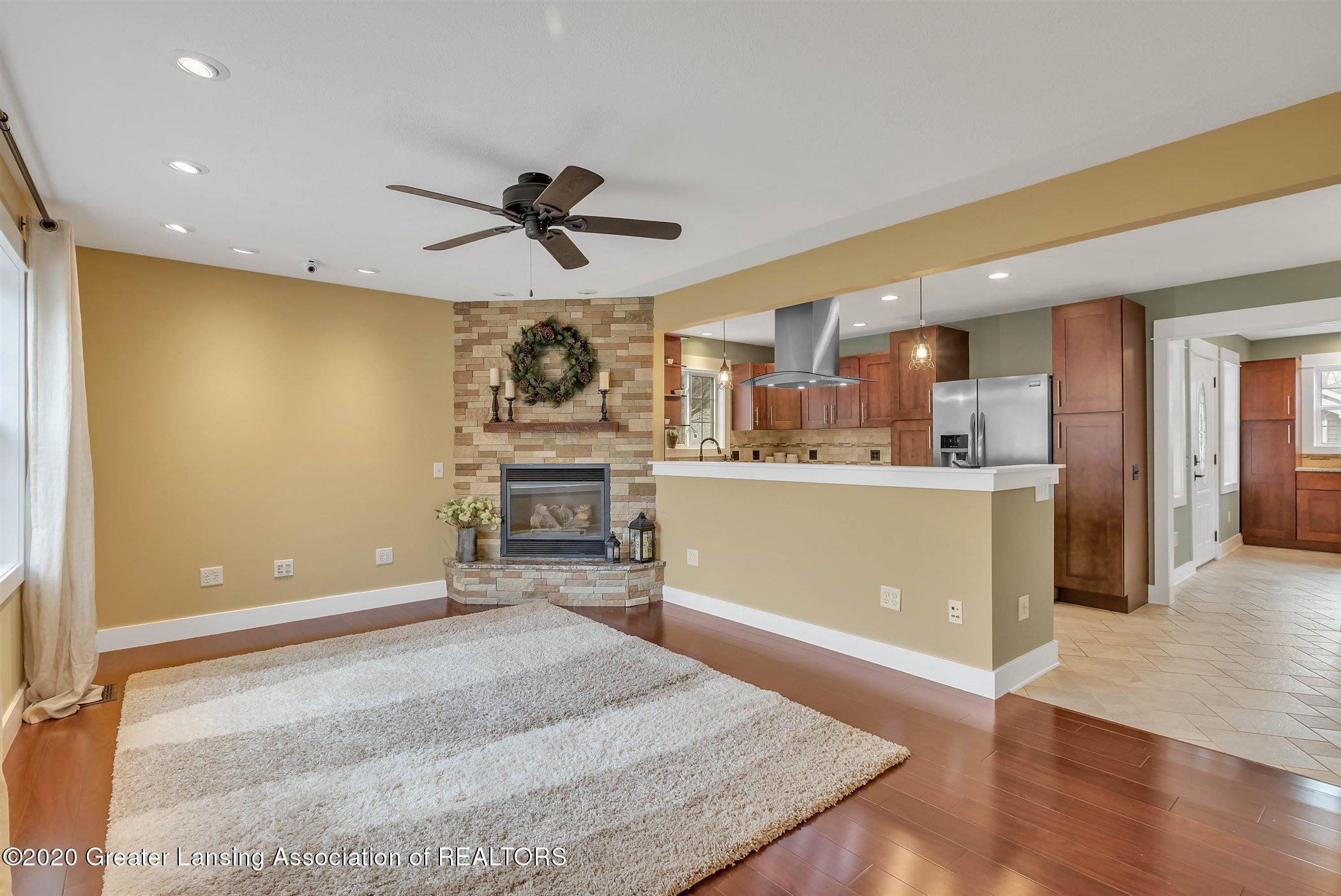 1915 Reo Road Lansing, MI 48910 - Photo 10 of 41 10-1915 Reo-WindowStill-Real-Estate
