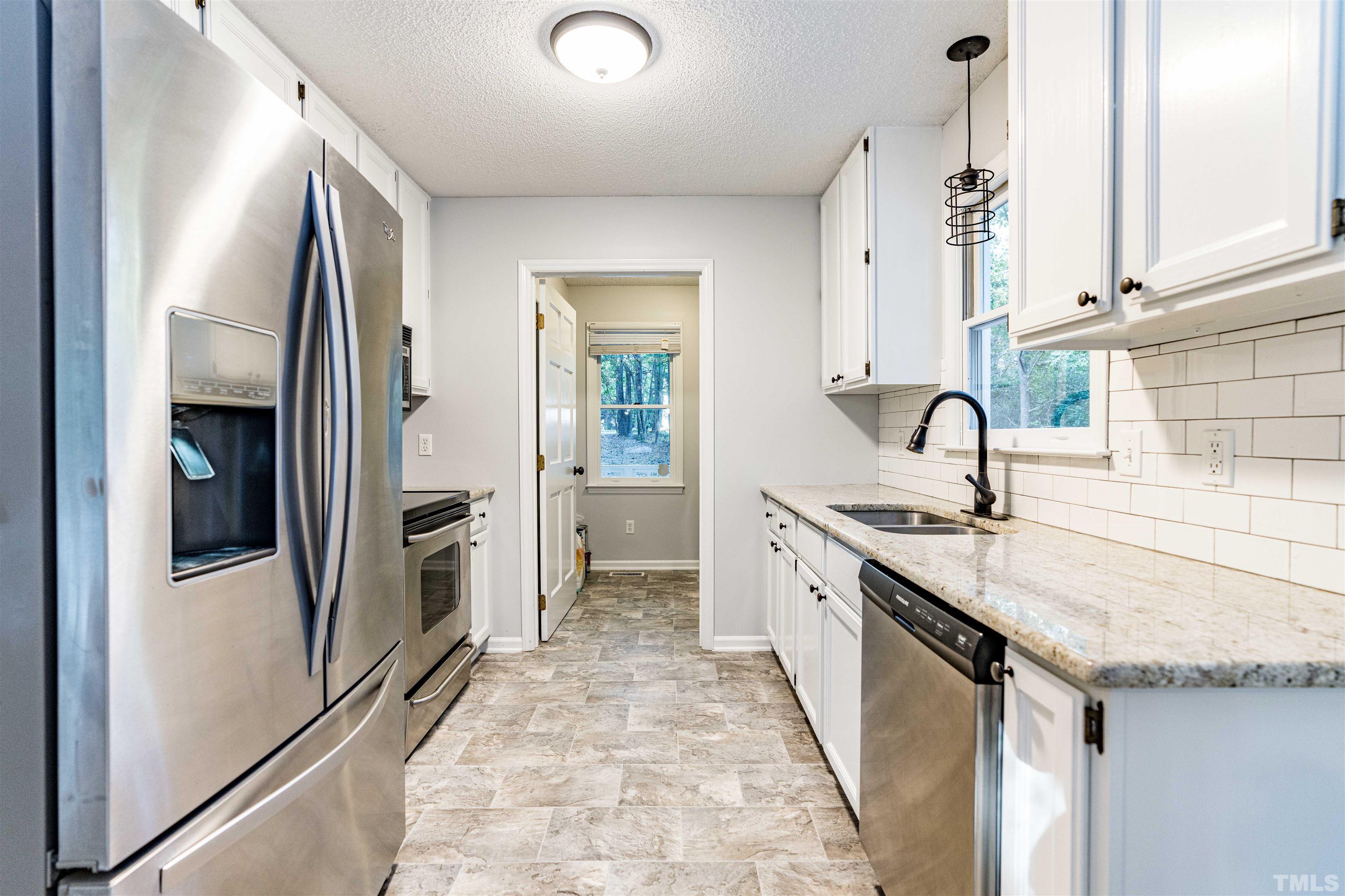 5220 Relay Way Raleigh, NC 27603 - Photo 9 of 21