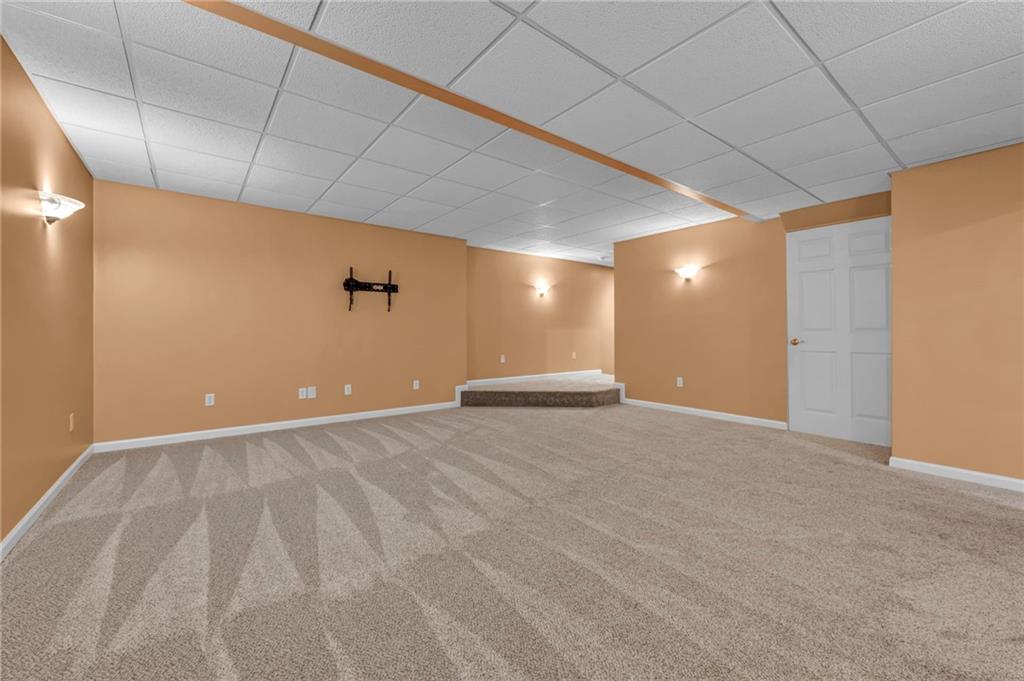 358 West Jefferson Road Butler, PA 16002 - Photo 46 of 50 Gallery Image 46