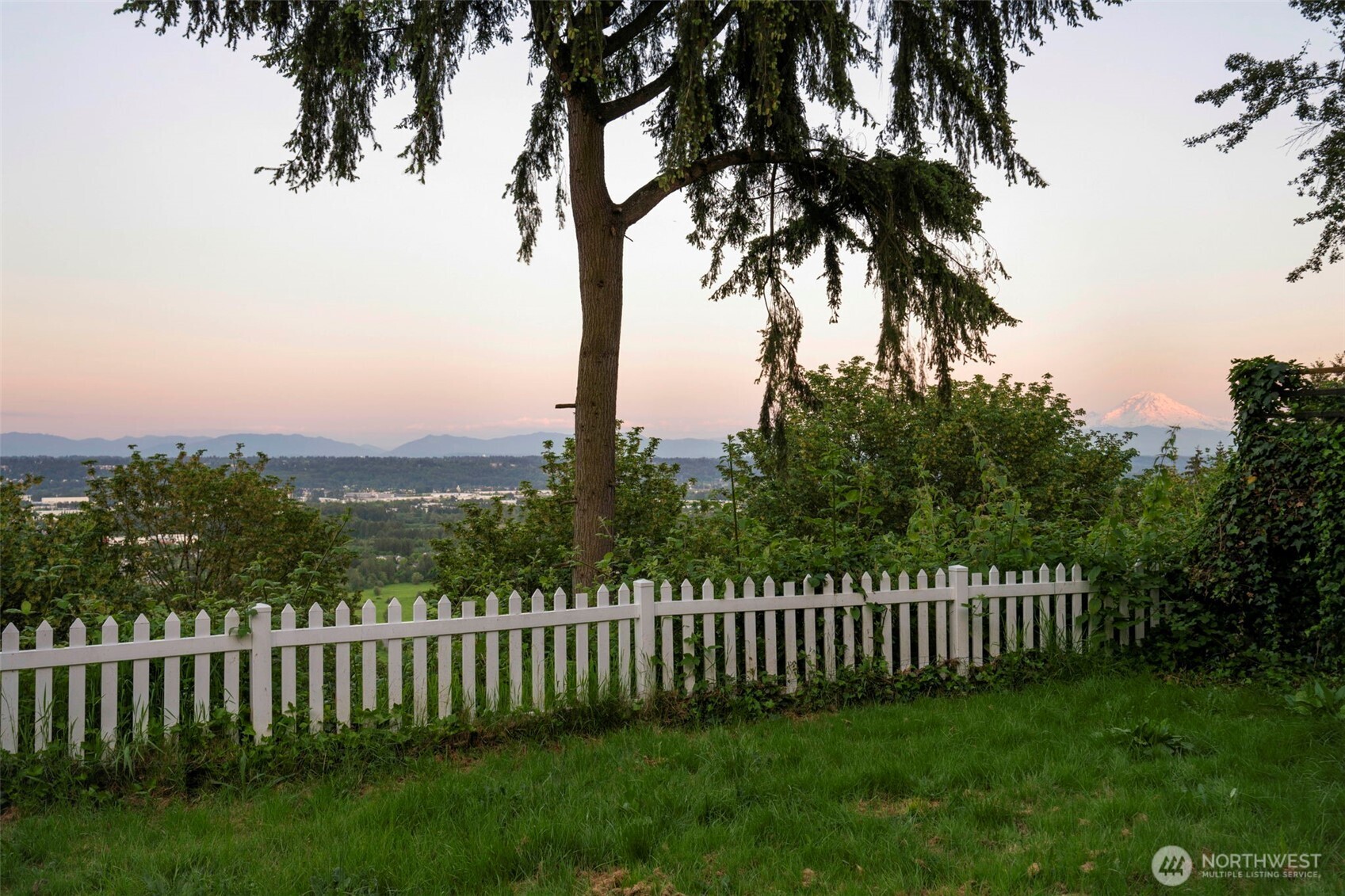 20826 Military Road South SeaTac, WA 98198 - Photo 1 of 25 Gallery Image 1