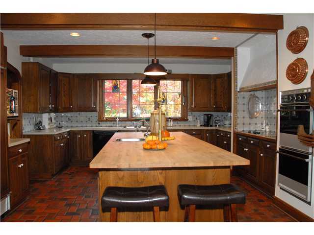 2515 Tremont Road Columbus, OH 43221 - Photo 5 of 25