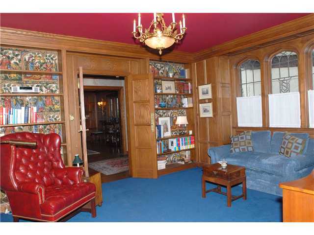 2515 Tremont Road Columbus, OH 43221 - Photo 8 of 25