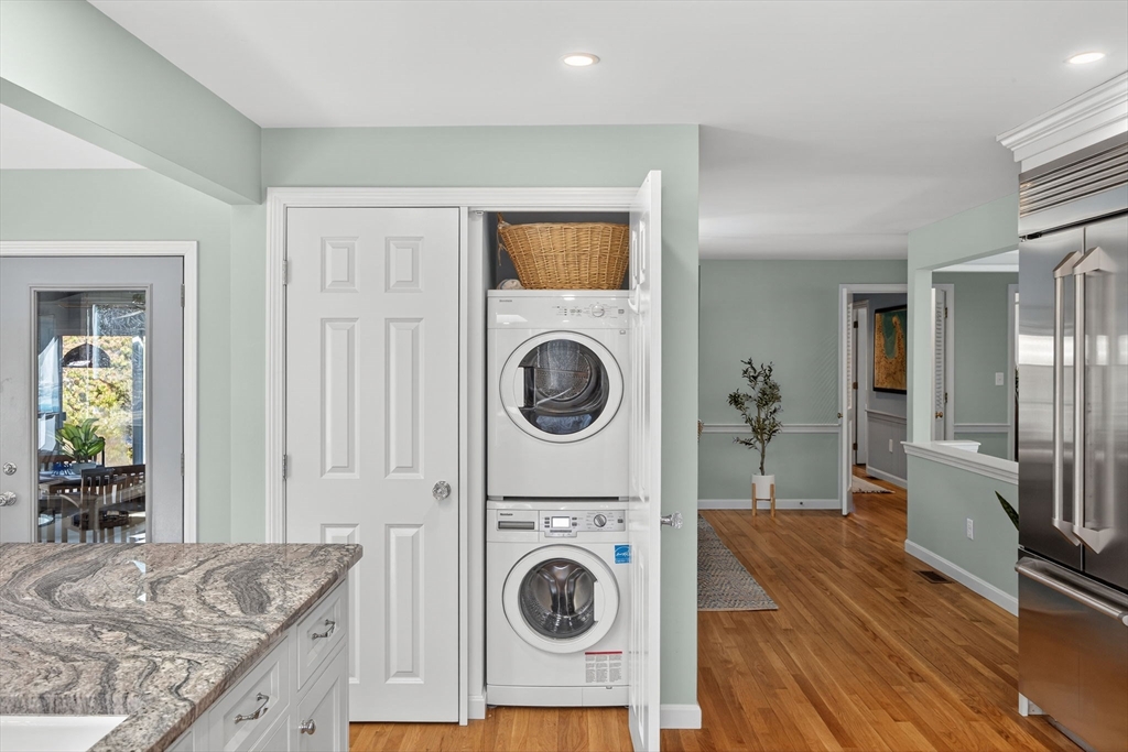 31 High Head Road Dennis, MA 02660 - Photo 13 of 32 a view of living room washer and dryer