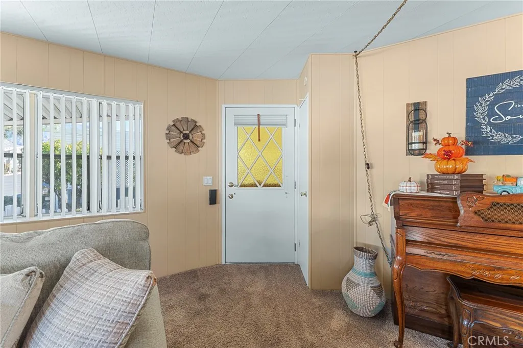 35218 Fir, Unit 183 Yucaipa, CA 92399 - Photo 5 of 35 a bedroom with a bed and a window