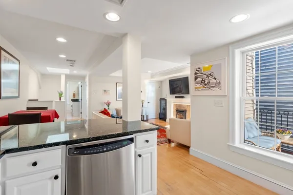 $849,000 | 13 Lexington Street, Unit 3, Boston, MA 02129