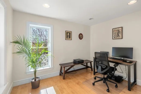 $849,000 | 13 Lexington Street, Unit 3, Boston, MA 02129