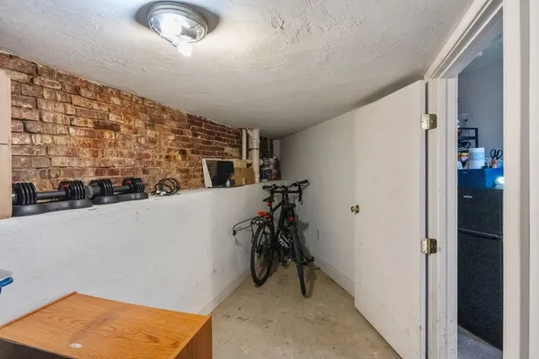 $849,000 | 13 Lexington Street, Unit 3, Boston, MA 02129