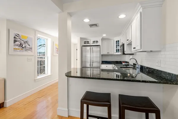 $849,000 | 13 Lexington Street, Unit 3, Boston, MA 02129