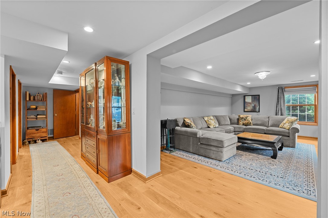 3819 Brainard Road Woodmere, OH 44122 - Photo 44 of 50