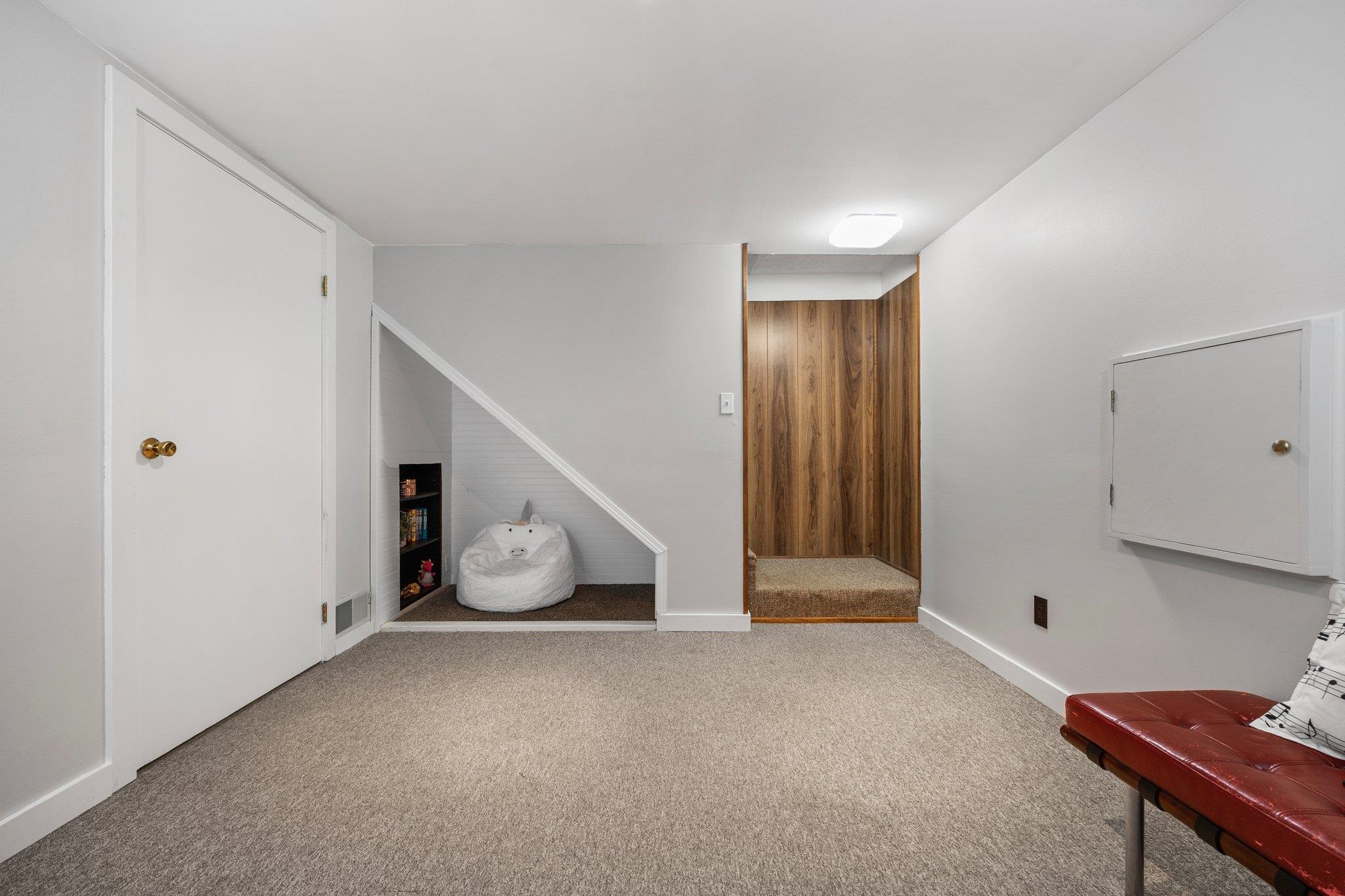 3801 East Hammond Road Traverse City, MI 49686 - Photo 29 of 52 1916177-29.JPG