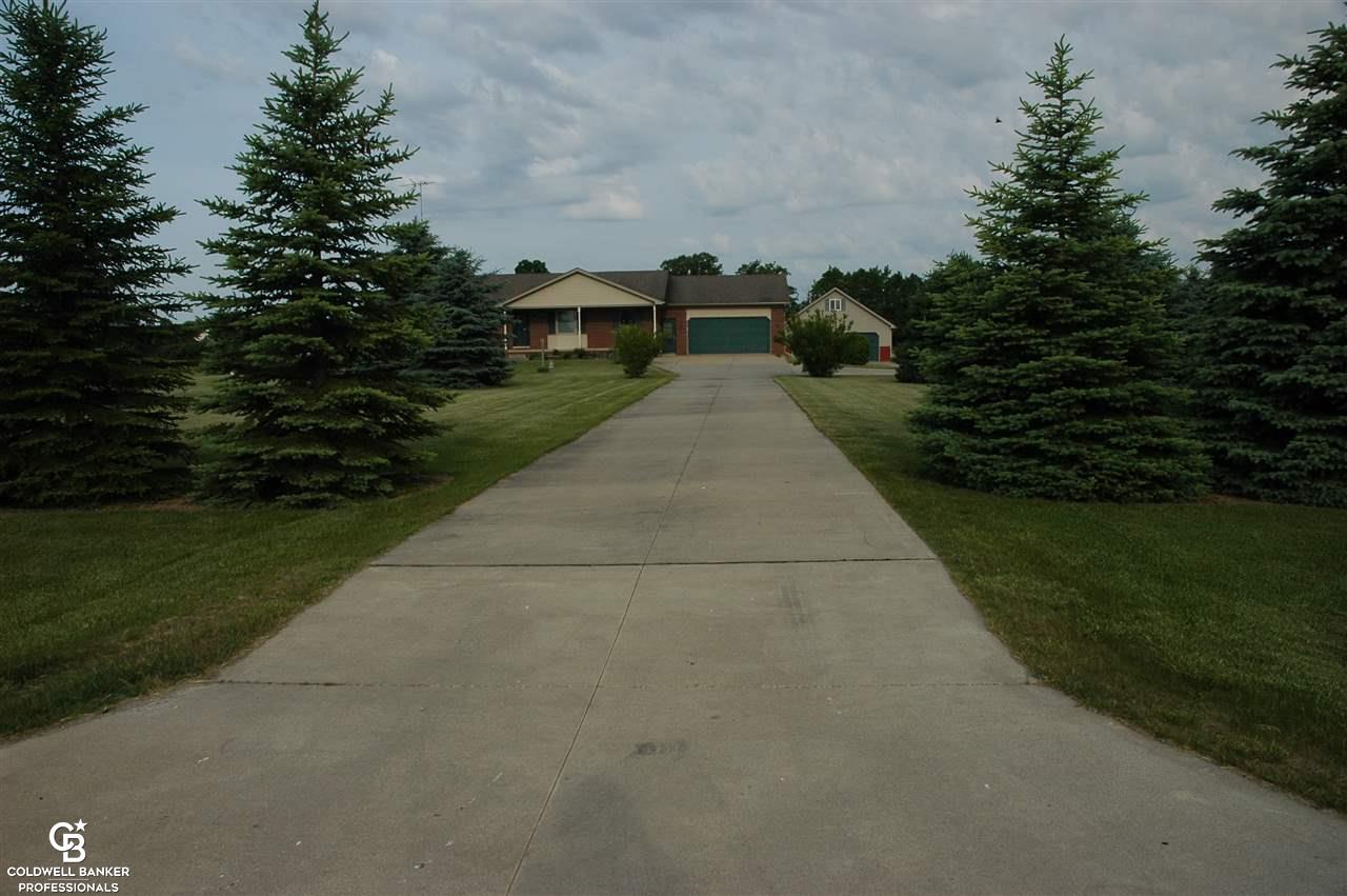 2077 Riley Center Road Memphis, MI 48041 - Photo 3 of 60