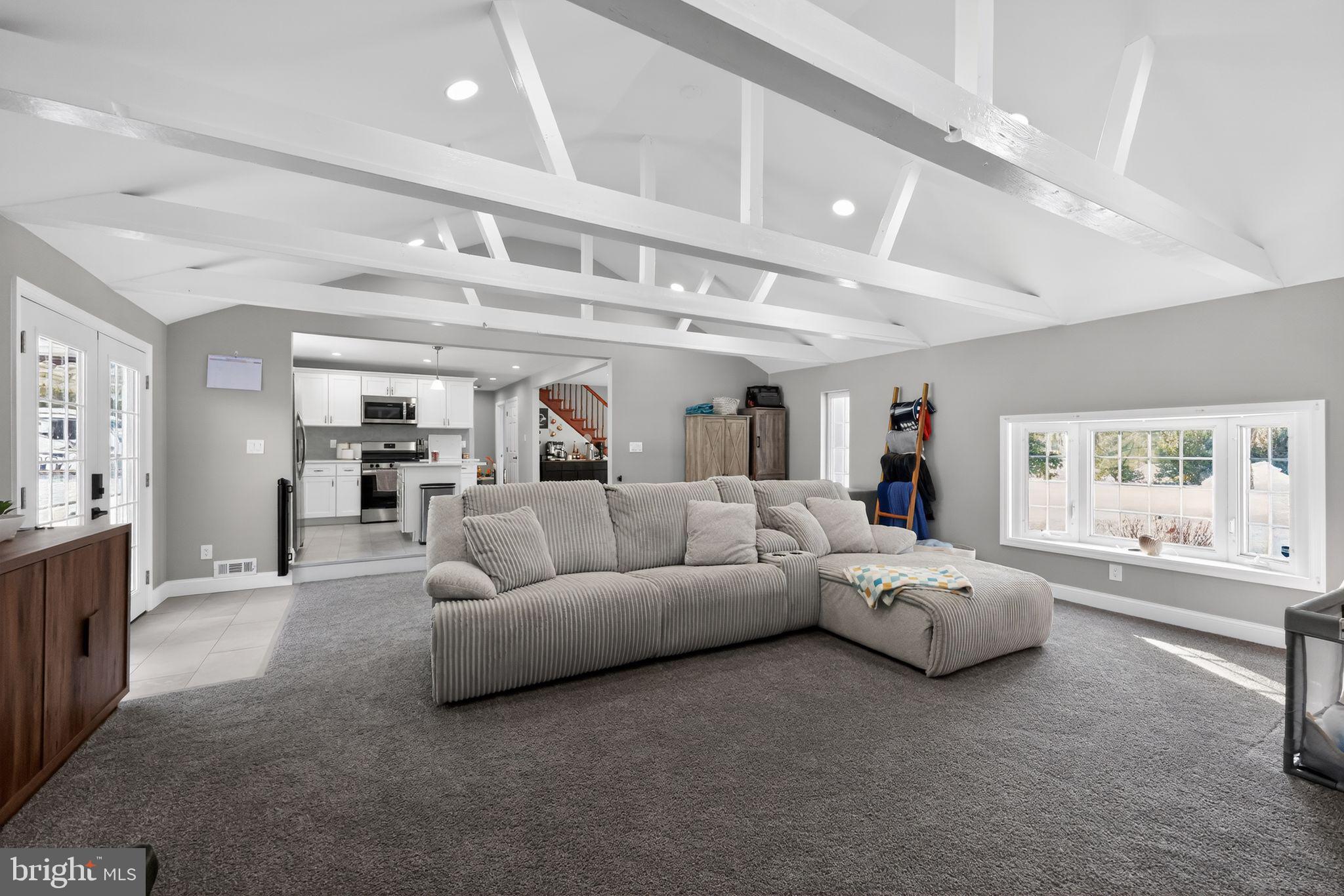 298 South Tuckahoe Road Williamstown, NJ 08094 - Photo 4 of 22 a living room with furniture and a large window