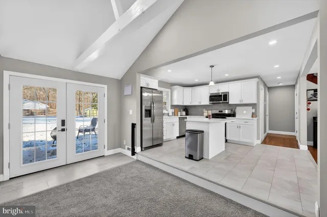 $395,000 | 298 South Tuckahoe Road, Williamstown, NJ 08094