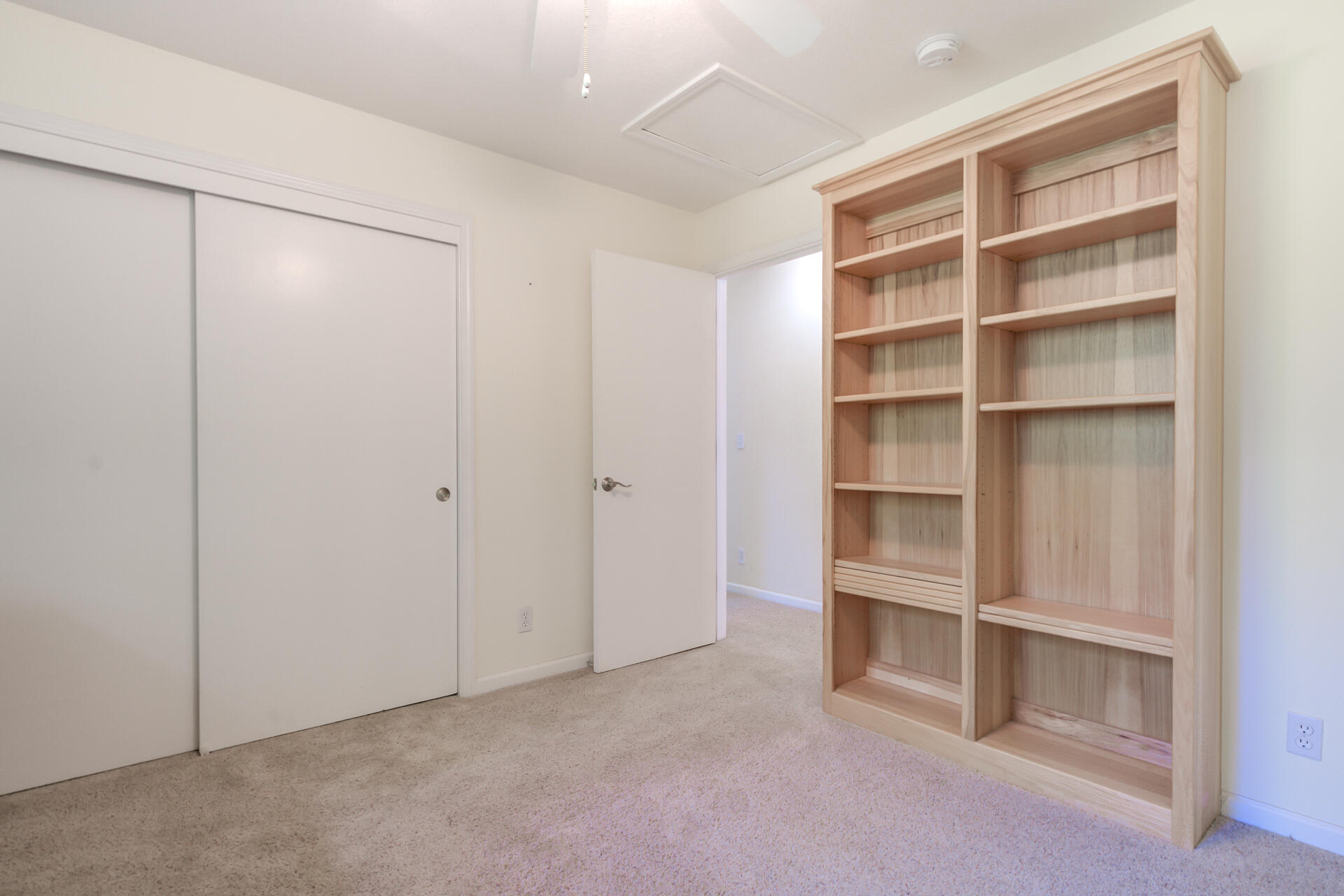 20798 Teachs Trail Redding, CA 96003 - Photo 15 of 46 20798TeachsTrl-28