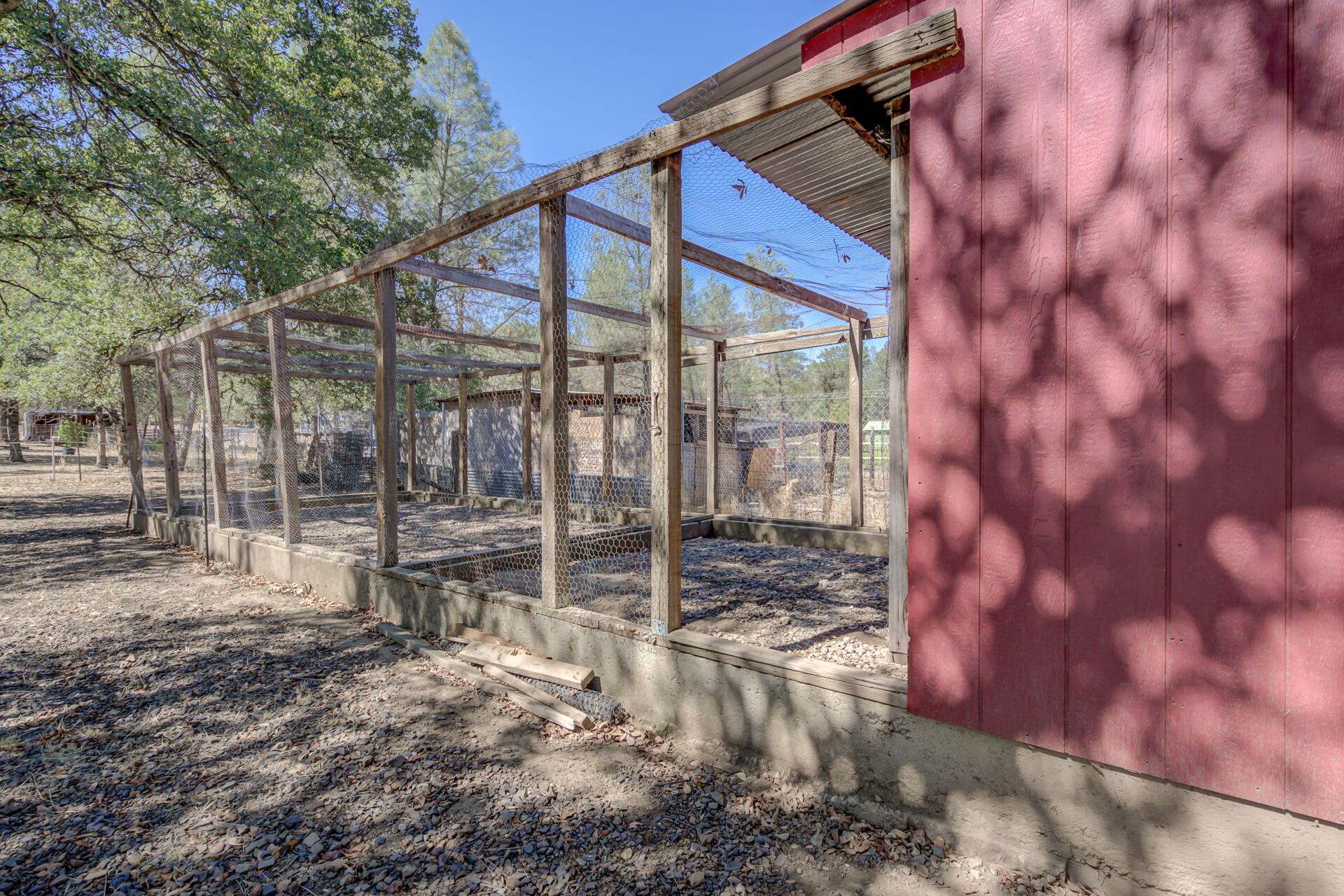 20798 Teachs Trail Redding, CA 96003 - Photo 35 of 46 20798TeachsTrl-51