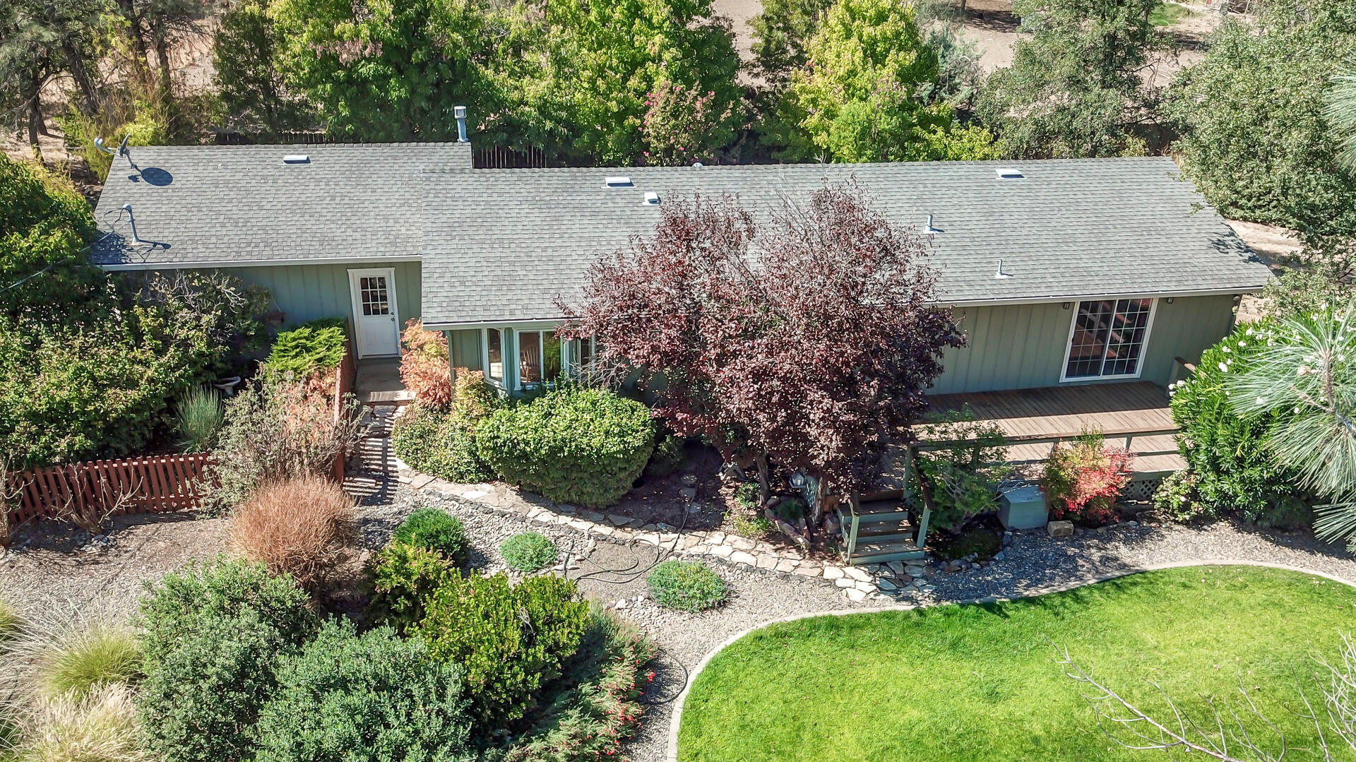 20798 Teachs Trail Redding, CA 96003 - Photo 43 of 46 20798TeachsTrlDrone-8
