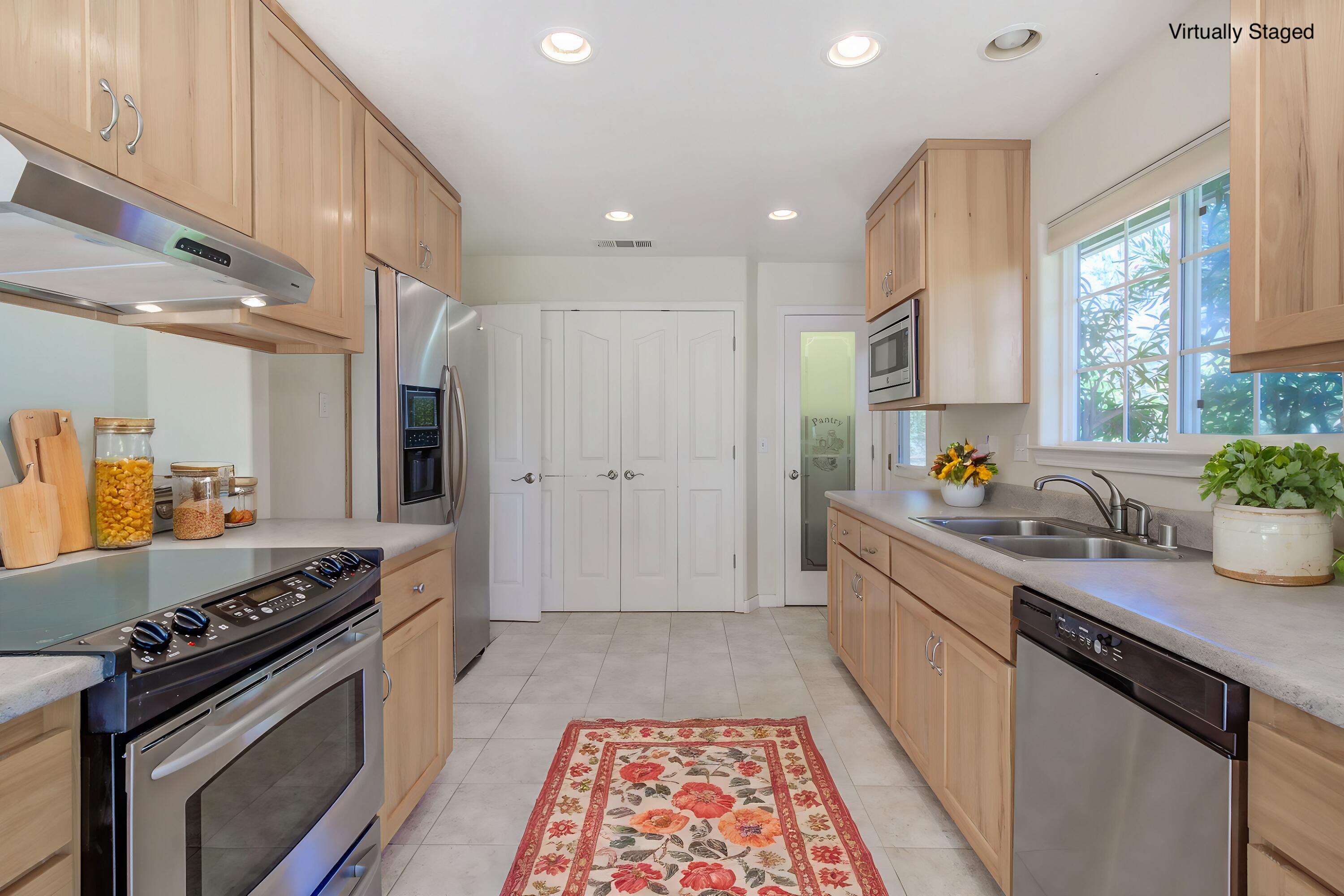 20798 Teachs Trail Redding, CA 96003 - Photo 9 of 46 Kitchen copy