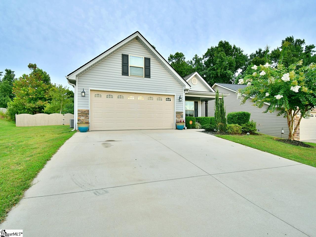 769 Bankston Drive Boiling Springs, SC 29316 - Photo 2 of 25 Gallery Image 2