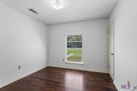 $247,400 | 379 Baird Drive, Baton Rouge, LA 70808