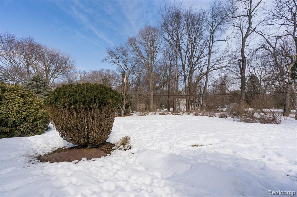 1655 Kingsmere Circle Rochester Hills, MI 48309 - Photo 34 of 34