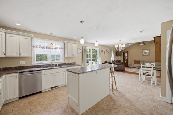 273 Maple Avenue Rutland, MA 01543 - Photo 15 of 42 Gallery Image 15