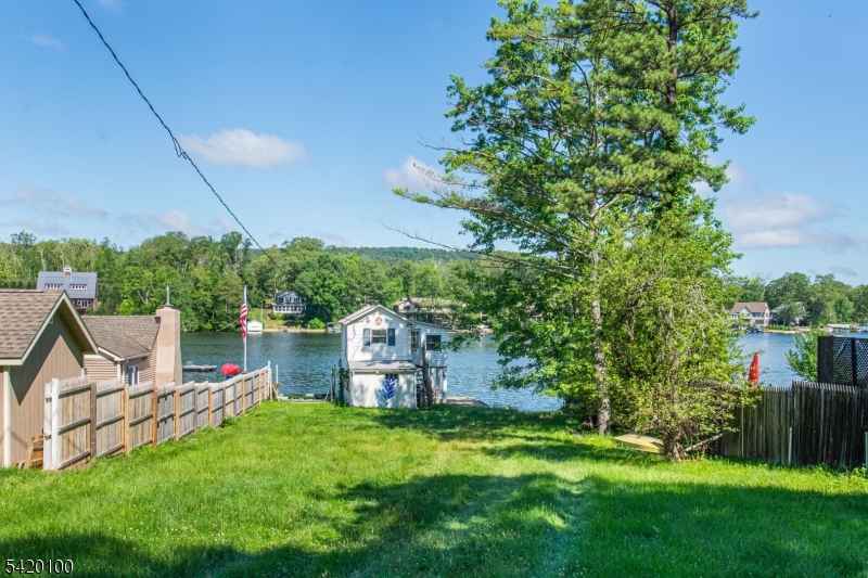 30 East Shore Culver Road Branchville, NJ 07826 - Photo 6 of 17