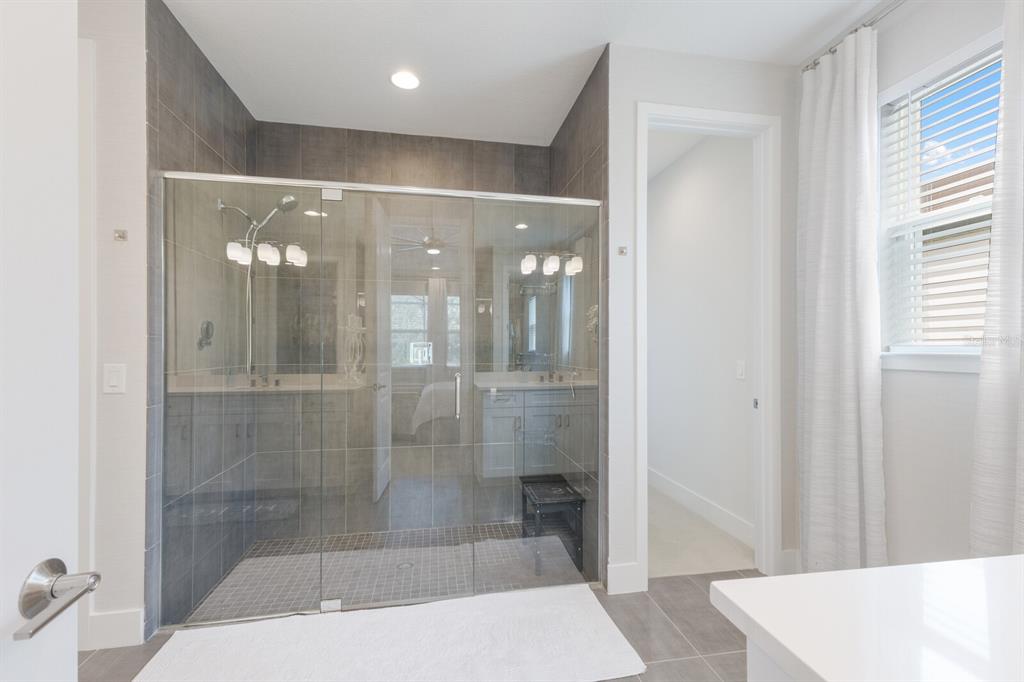 5557 Long Shore Loop Sarasota, FL 34238 - Photo 27 of 90