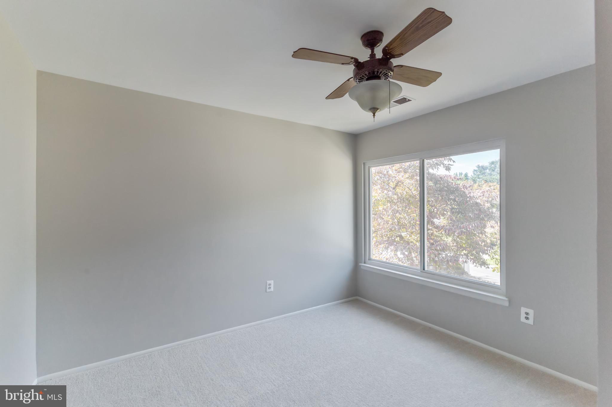 9104 Tulip Grove Road Gaithersburg, MD 20879 - Photo 18 of 27 Bedroom #1