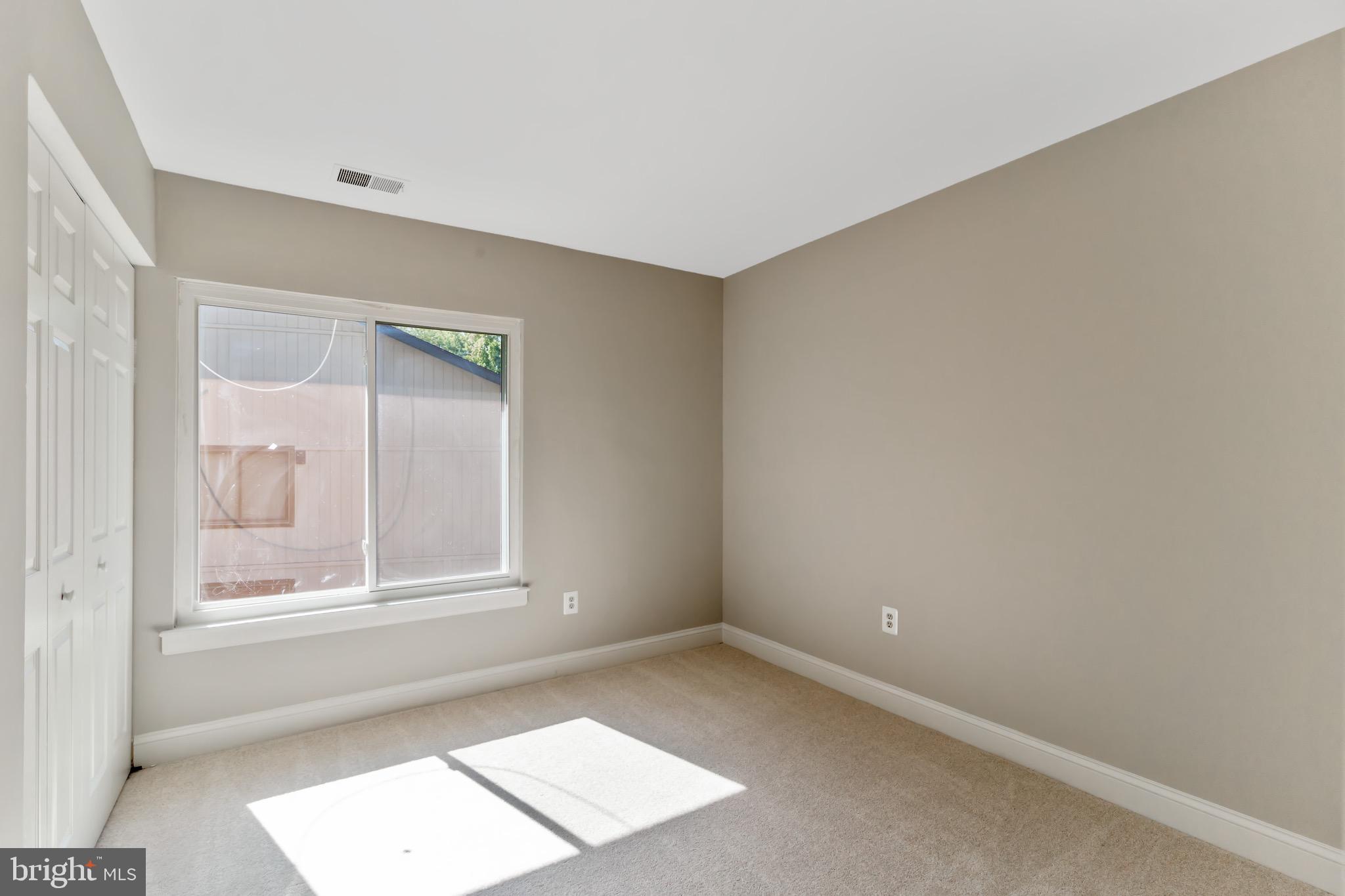 9104 Tulip Grove Road Gaithersburg, MD 20879 - Photo 21 of 27 Bedroom #3