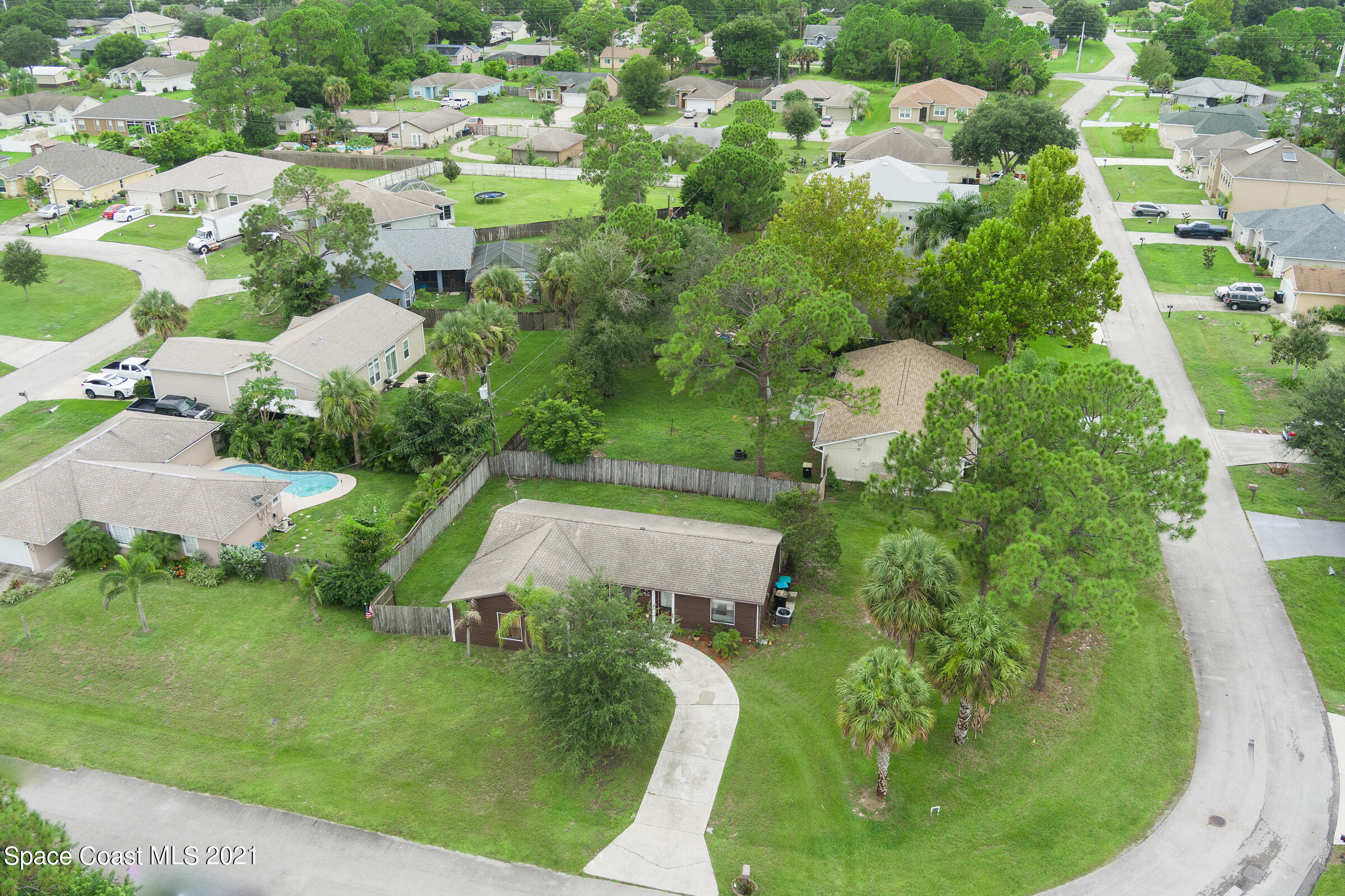 426 Crystal Mist Road Northwest Palm Bay, FL 32907 - Photo 26 of 26 20210827 426 Crystal Mist Rd PAGE-1028