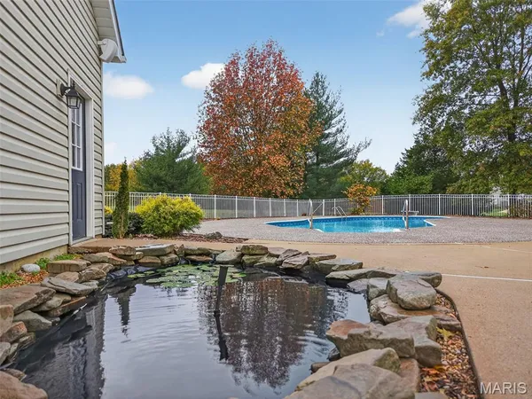 $795,000 | 3780 Forest Meadow Drive, Defiance, MO 63341