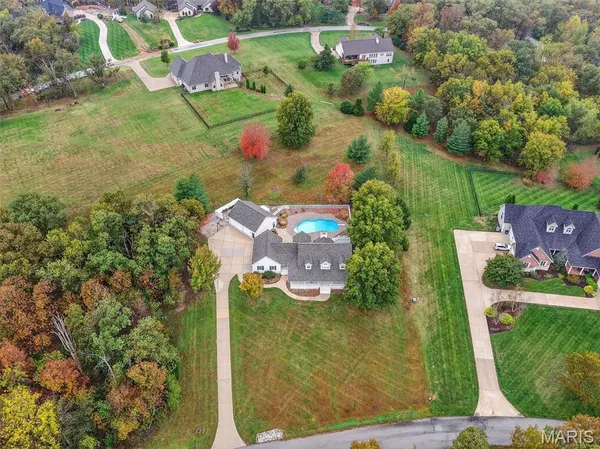 $795,000 | 3780 Forest Meadow Drive, Defiance, MO 63341