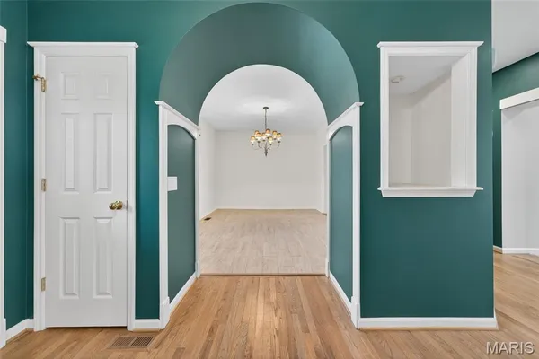 $795,000 | 3780 Forest Meadow Drive, Defiance, MO 63341