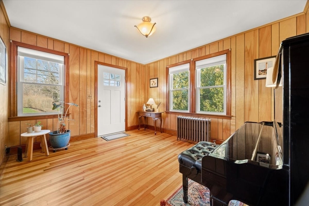 22 Ingell Street Taunton, MA 02780 - Photo 11 of 25