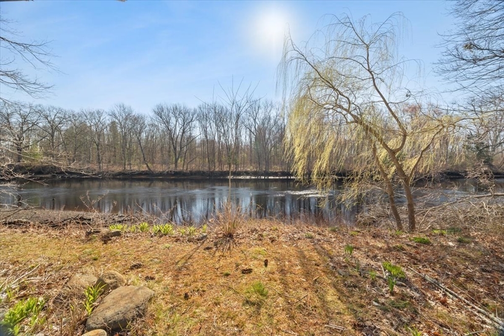 22 Ingell Street Taunton, MA 02780 - Photo 22 of 25