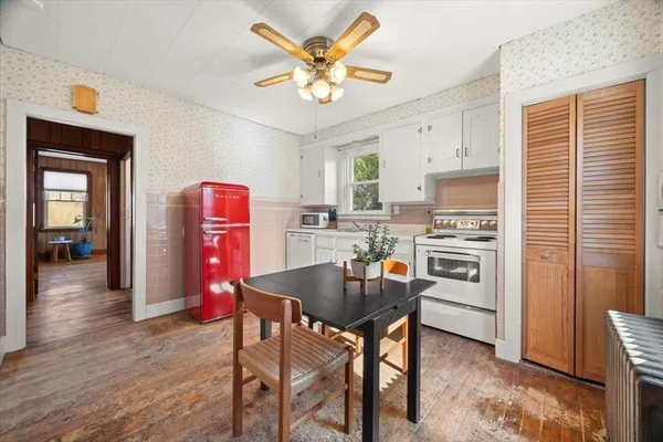 $399,900 | 22 Ingell Street, Taunton, MA 02780