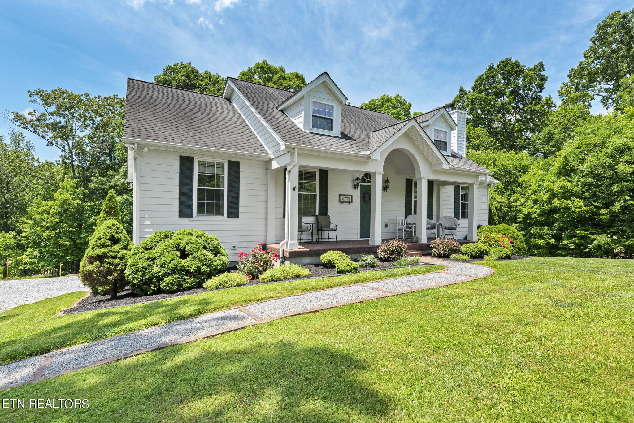 2-web-or-mls-Rsbrry2323 (130)