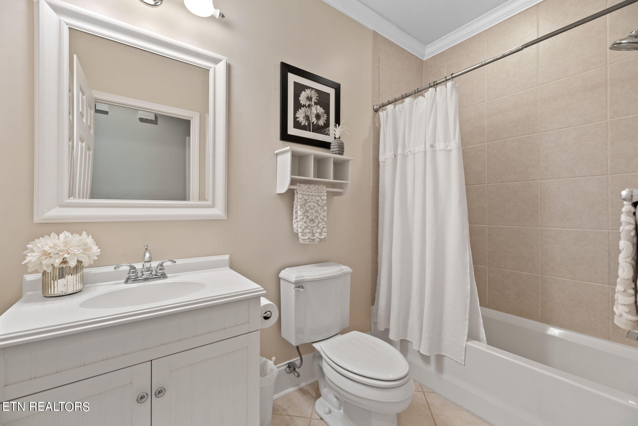 2323 Roseberry Road Mascot, TN 37806 - Photo 21 of 51 21-web-or-mls-Rsbrry2323 (54)