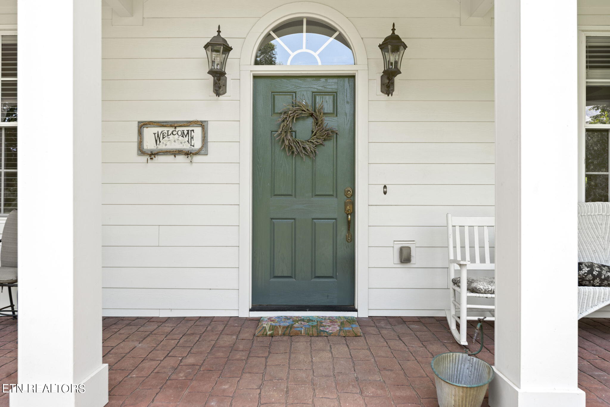 3-web-or-mls-Rsbrry2323 (133)